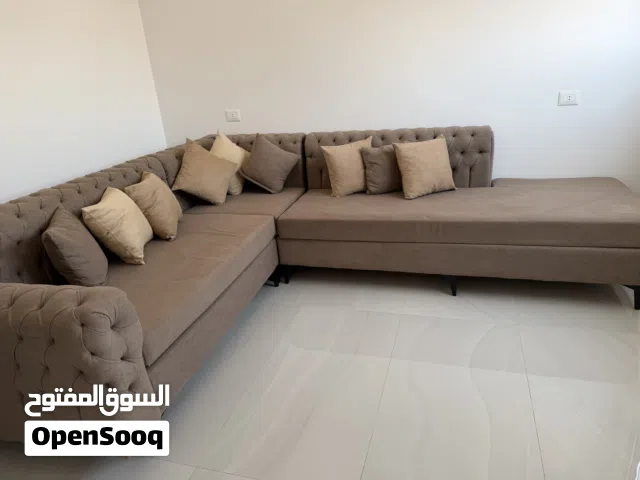 صالون معيشة للبيع