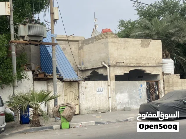 200 m2 4 Bedrooms Townhouse for Sale in Basra Qibla