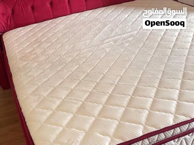 Bedroom bed