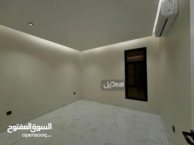 140 m2 3 Bedrooms Apartments for Rent in Al Khobar Al Hamra