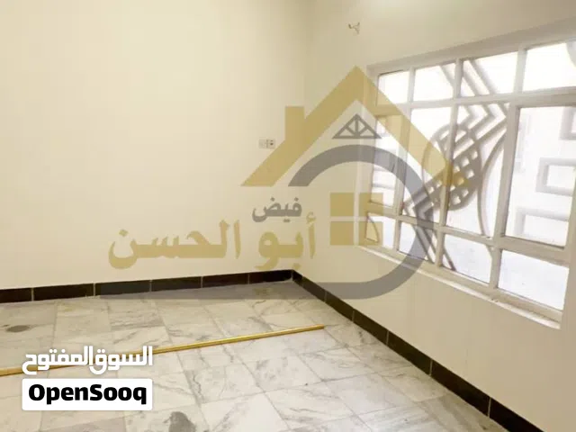 125 m2 3 Bedrooms Townhouse for Rent in Basra Hakemeia