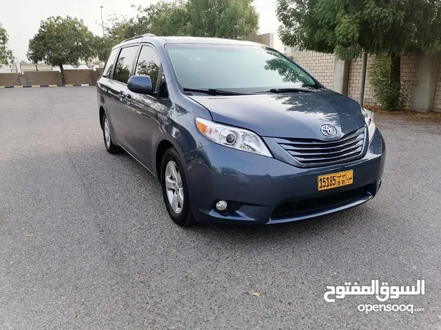 Toyota Sienta 2016 in Al Batinah