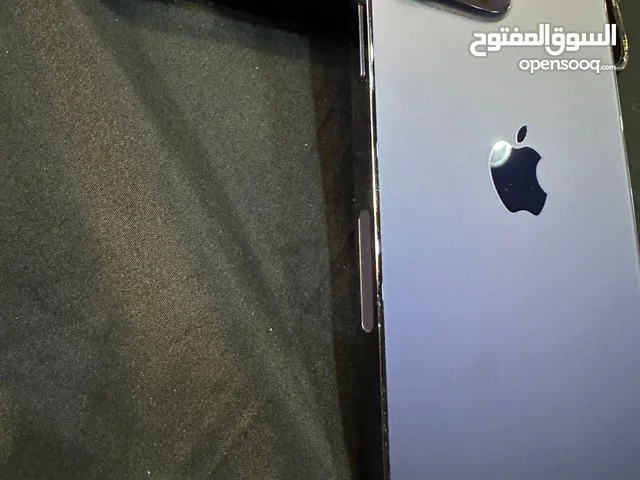 جهاز ايفون للبيع  الجهاز E.sim بدو مدخل شريحه شريحه الوكترونيه  مطلوب فيه 630 هاتف