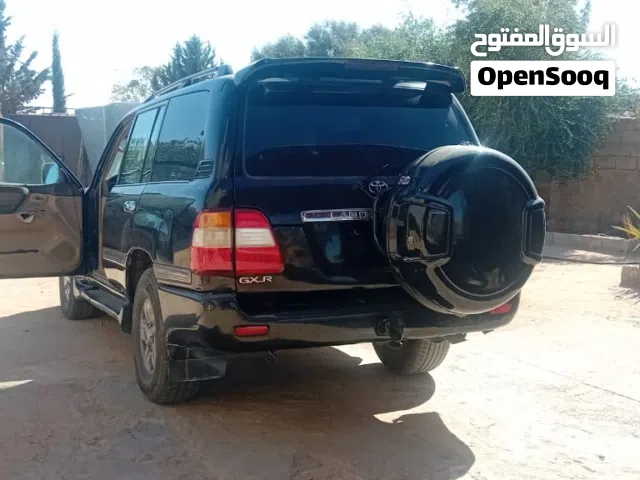 Used Toyota Hilux in Bani Walid