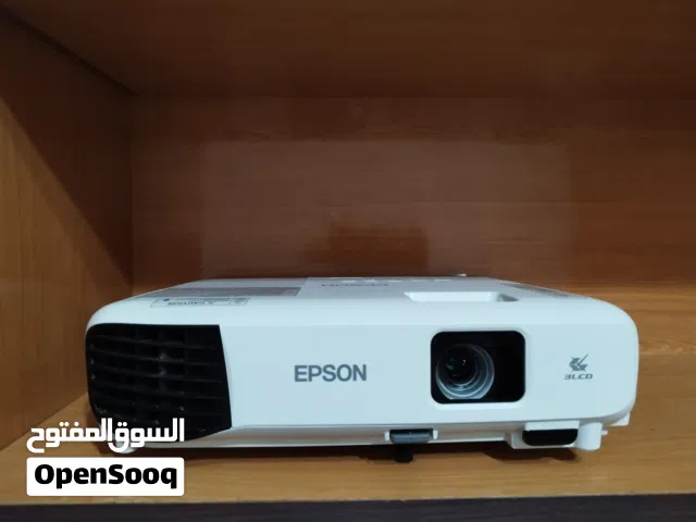 بروجكتر للبيع