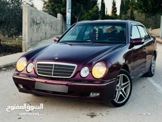 مرسيدس بينز 2001