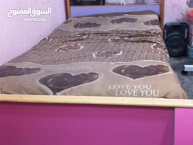 سرير عدد 2 مفرد