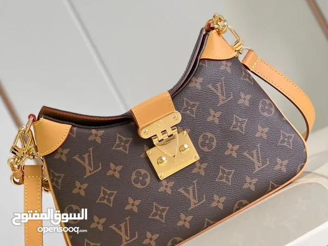 Louis Vuitton Tote Bags for sale  in Hawally