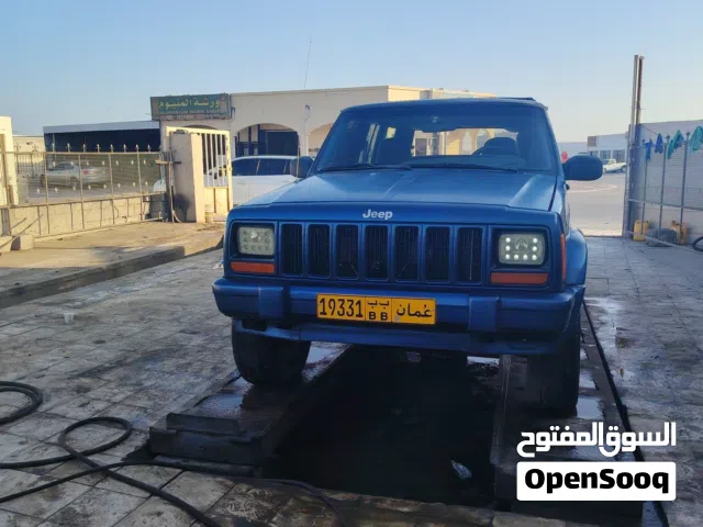 جيب شروكي للبيع 1999 بدون حوادث