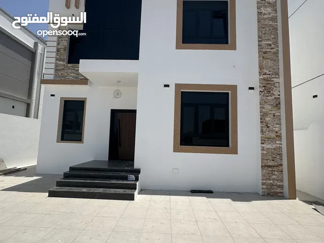 376 m2 More than 6 bedrooms Villa for Sale in Muscat Al Maabilah