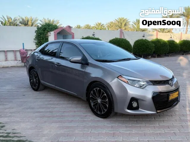 2015 تويوتا كورولا LE