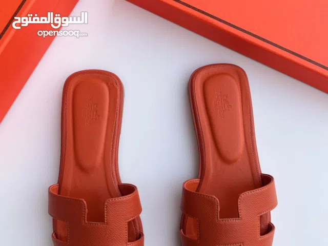 شباشب نسائي ماستر 99 درهم