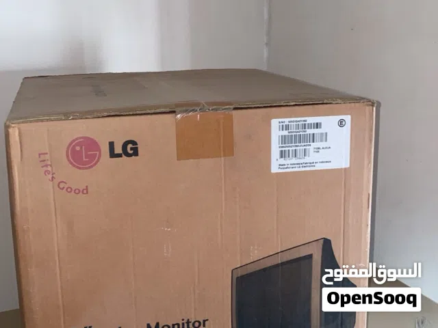 17" LG monitors for sale  in Tripoli