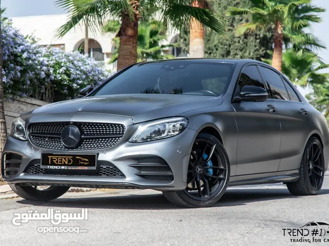 Mercedes C200 2019 Amg kit mild hybrid Night Package السيارة وارد المانيا و مميزة جدا