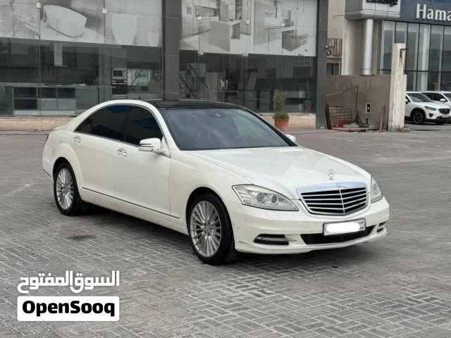 Mercedes Benz S-350 / 2010 (White)