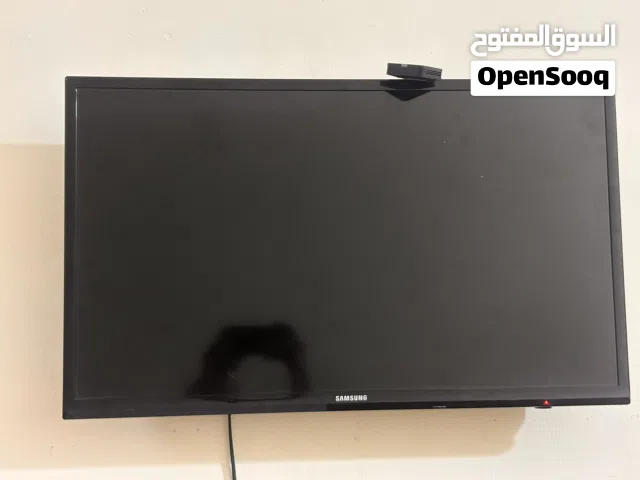 Samsung led tv for sale 32” not smart!