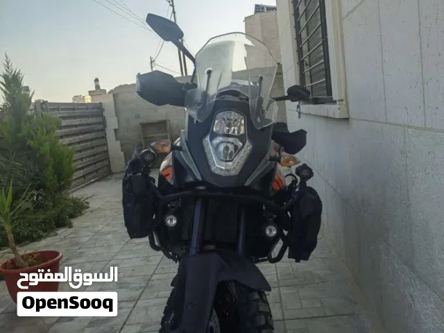 دراجه كي تي ام 1050 ccللبيع بسعر مغري جداا