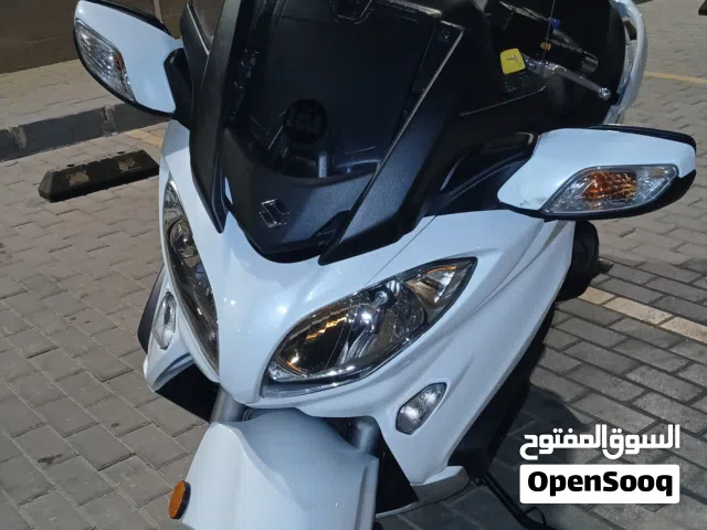 suzuki burgman 650Executive