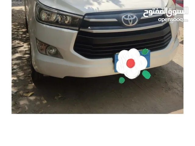 Toyota Innova 2017 in Taiz