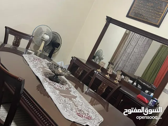 طاولة سفره