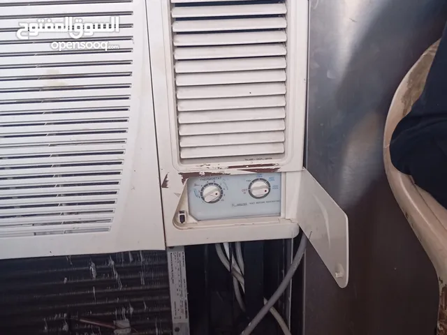 Window AC pistom compressor