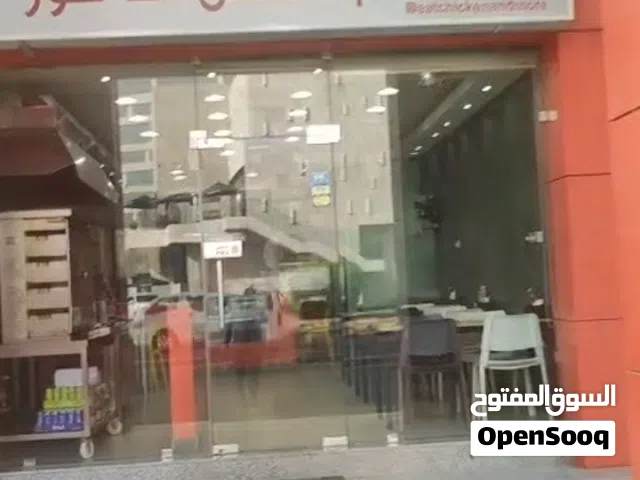 للبيع محل مطعم بحولى طابقيين