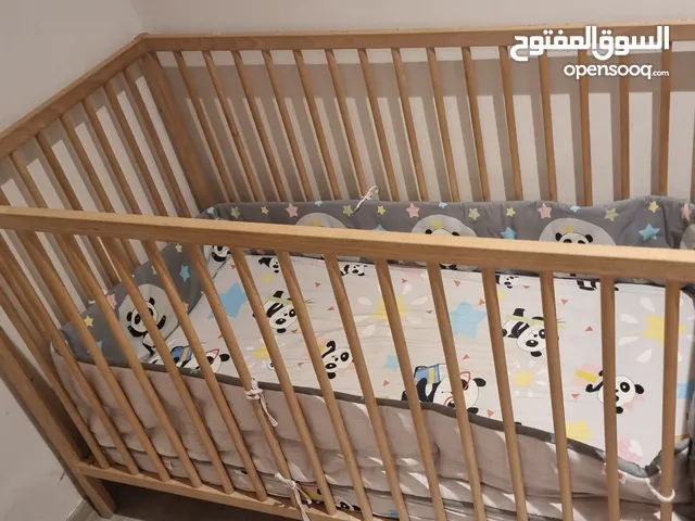 IKEA BABY CRIB 25KG CAPACITY