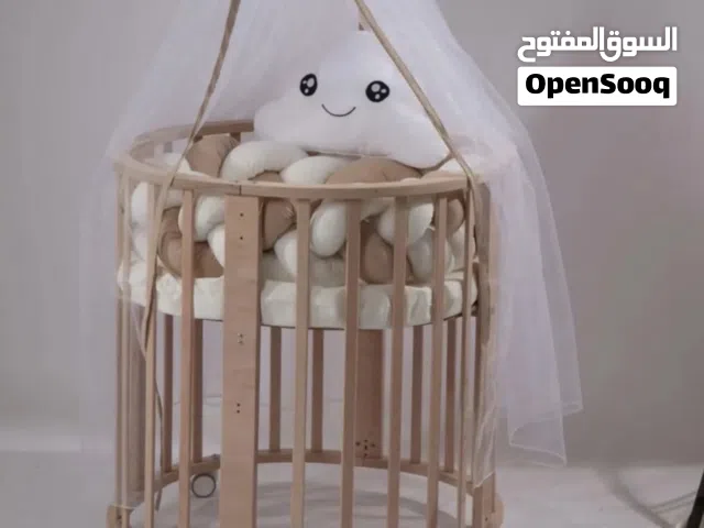سرير اطفال متعدد الاشكال بلون البيج