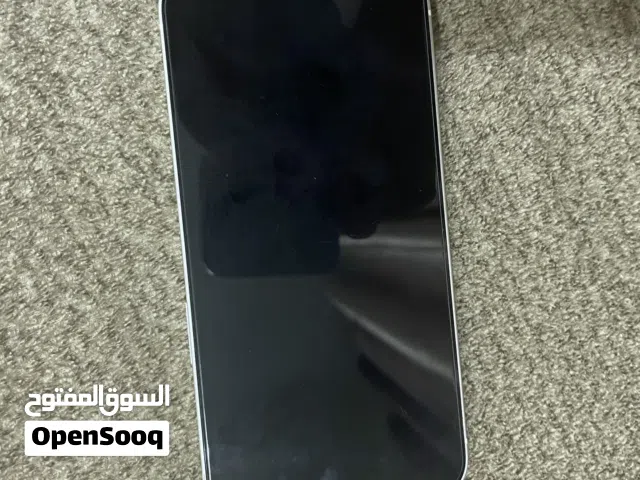 آيفون 13 128 قيقا