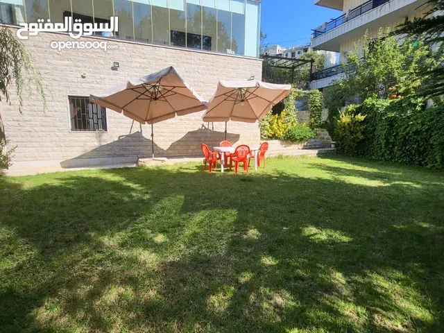 300 m2 3 Bedrooms Villa for Rent in Matn Zeghrine