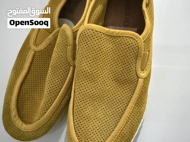 حذاء Diesel أصلي جديد مقاس 41