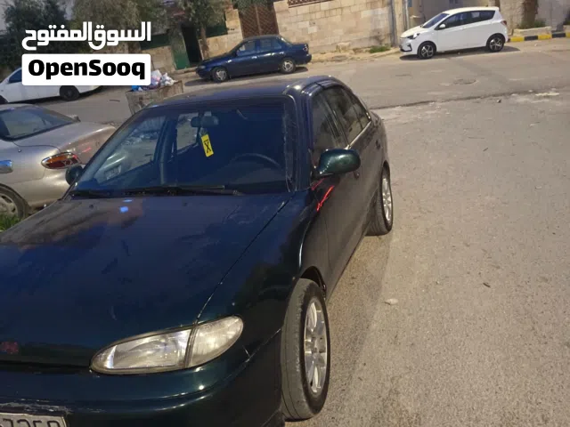 1996 هيونداي اكسنت GL
