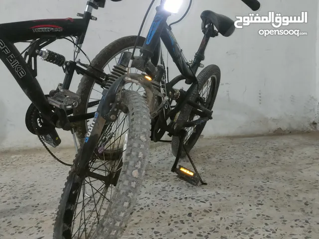 دراجات هوائيه بحالة الوكاله..