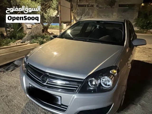 أوبل استرا 2006 جير عادي مطور 1600 بدون تيربو للبيع كاش او البدل ع اشي ديزل احدث