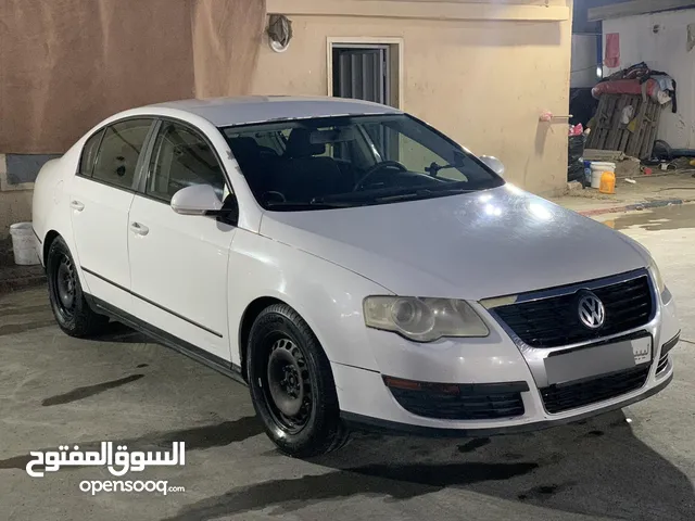 Used Volkswagen Passat in Tripoli