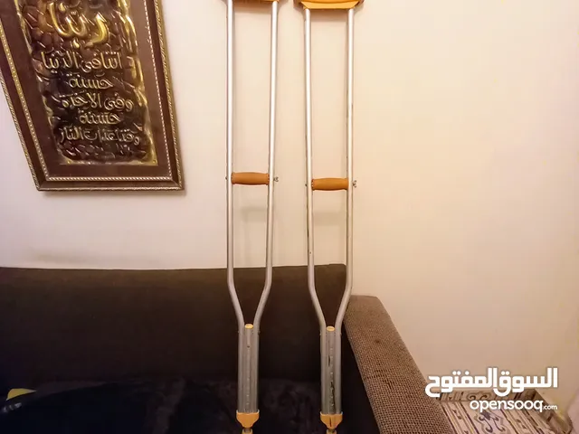 2 عكاز الومننيوم حالة ممتازه