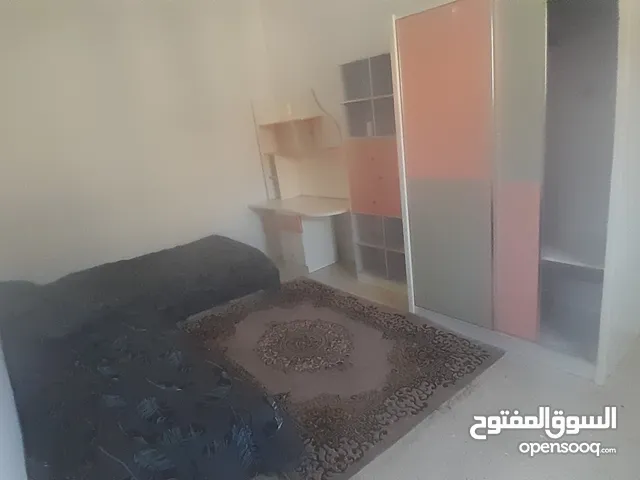 80 m2 2 Bedrooms Townhouse for Rent in Tripoli Ain Zara