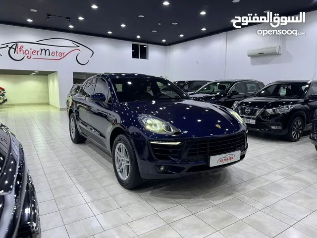 2018 PORSCHE MACAN