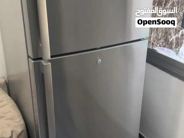 ثلاجة بيكو (Beko) بحجم 21 قدم (600 لتر) - استعمال خفيف جداً بحالة الوكالة