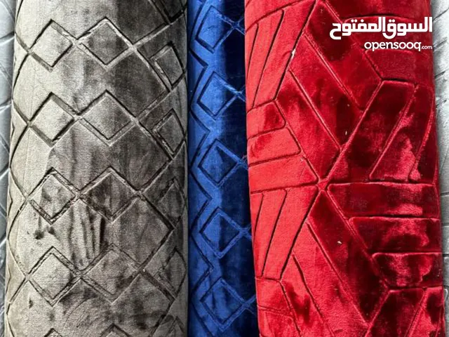 جميع انواع المفروشات والعشب الصناعي والبركيه