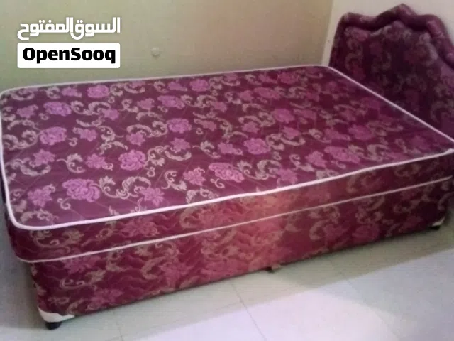 سرير + مرتبة صحية