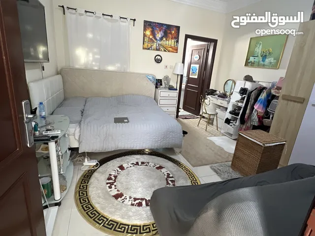 غرفة مع مطبخ مفروش للايجار فقط من تاريخ 13/7 الى تاريخ20/8