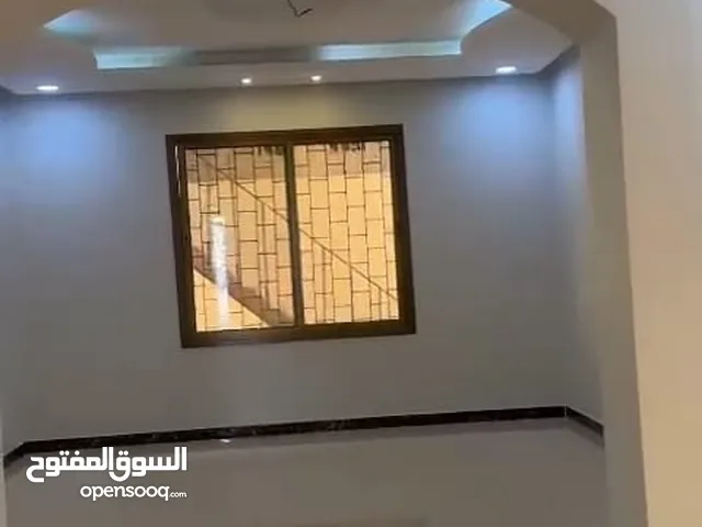 120 m2 4 Bedrooms Villa for Rent in Dammam Taybah