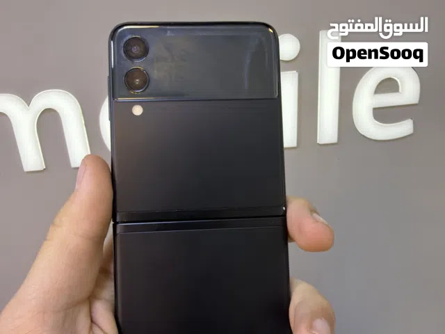 Samsung Galaxy Z Flip3 5G 256 GB in Amman