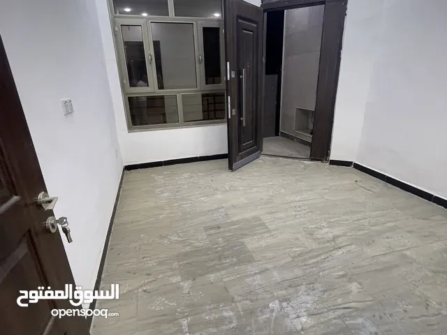 50 m2 3 Bedrooms Townhouse for Rent in Baghdad Saidiya