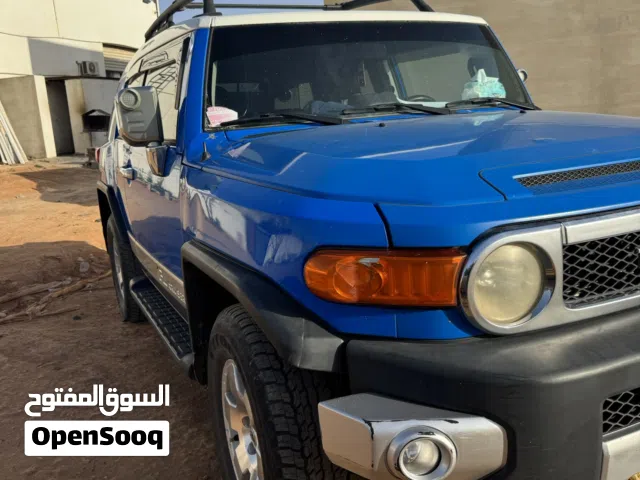 Used Toyota FJ in Benghazi