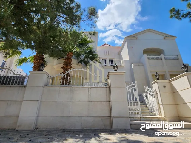 1250 m2 4 Bedrooms Villa for Sale in Amman Abdoun