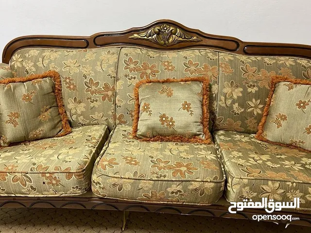طقم كنب للبيع