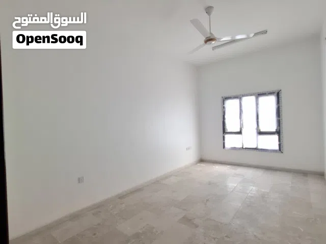 شقق سكنية (ثلاث طوابق) مرتفعات العامرات التاسعة