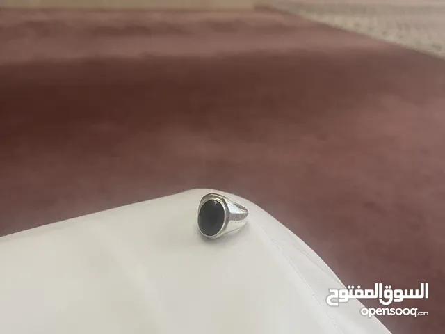 للبيع خاتم جديد فضة بصياغة عمانية